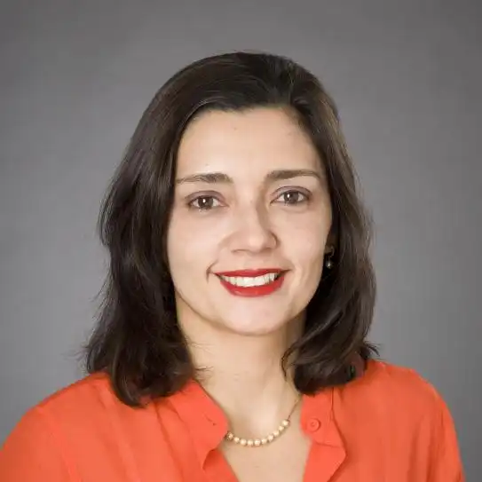 Portrait of Juliana Freire