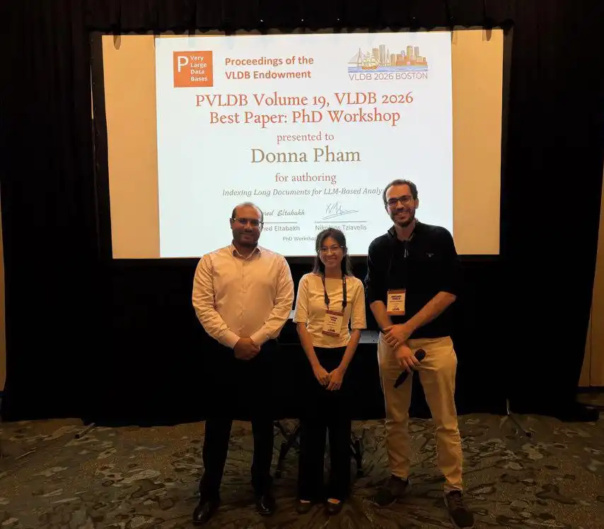 Best Paper Award presentation for Donna Pham at the VLDB 2026 PhD Workshop